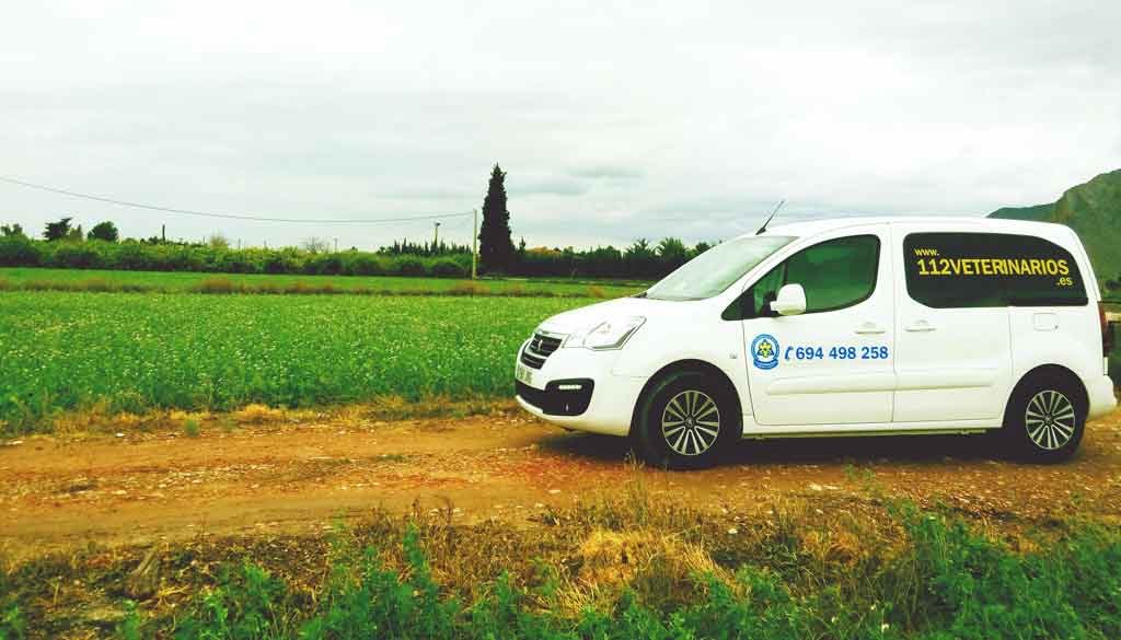 Unidad móvil veterinaria 112veterinarios